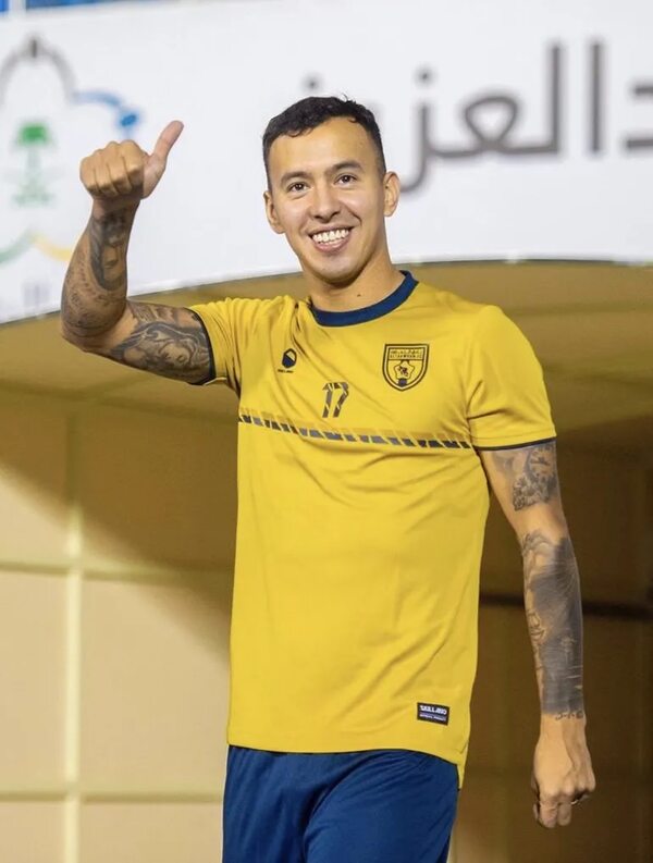 ‘Kaku’ Romero, gol y asistencia en Arabia Saudí - Fútbol Internacional - ABC Color