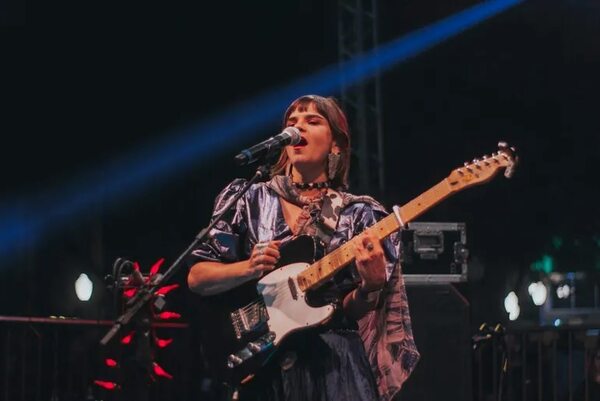 Fiesta Sorora con Barbarita Palacios en La Chispa - Música - ABC Color