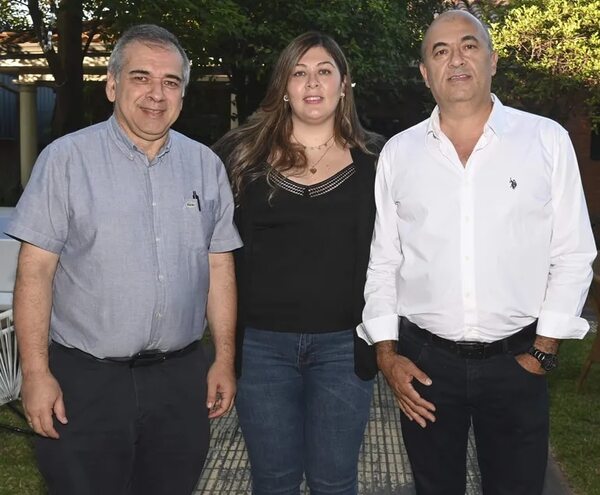 Brindis de fin de año de la Asociación Paraguaya de Agencias de Publicidad - Sociales - ABC Color