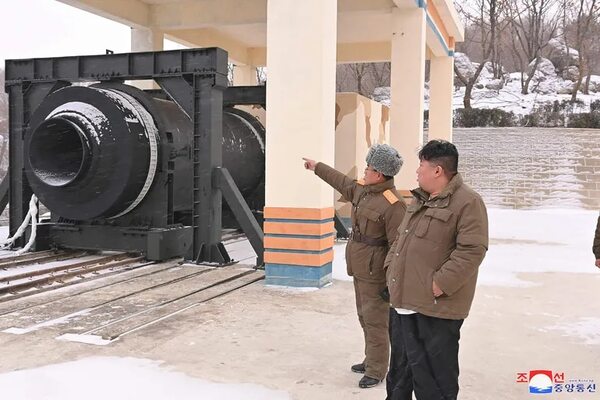 Corea del Norte testa motor para nuevo misil y deja claro que no dialogará - Mundo - ABC Color