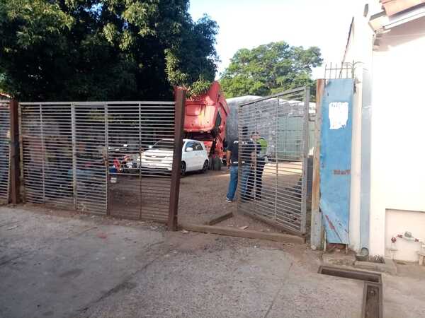 Hombre mató a puñaladas a su pareja y después se colgó | 1000 Noticias