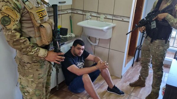 Cae líder criminal de Comando Vermelho ligado a 46 asesinatos