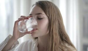 Agua hervida vs. Agua filtrada: ¿cuál es mejor para tomar?