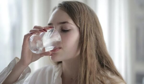 Agua hervida vs. Agua filtrada: ¿cuál es mejor para tomar?