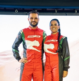 Andrea Lafarja junto al Puma Energy Rally Team en busca de conquistar el desierto en Dakar 2023 - trece