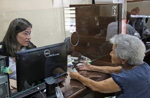 Más de 171.000 adultos mayores y pensionados recibieron atención de la DPNC - .::Agencia IP::.