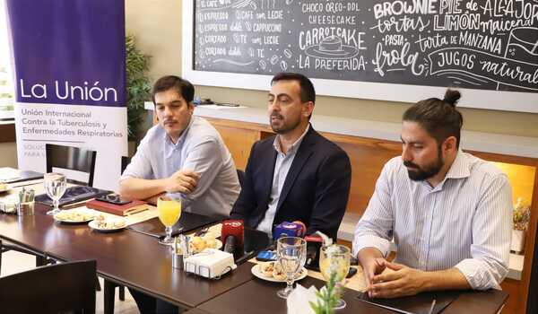 Iniciativa civil busca garantizar espacios libres de humo y concientizar sobre riesgos de fumar - .::Agencia IP::.