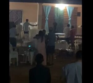 General Artigas: disparos y toma de rehén en fiesta de colación - Policiales - ABC Color