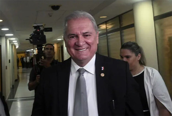 Nuevo fiscal general estaría sometido al pacto “cicatriz” | DIARIO PRIMERA PLANA