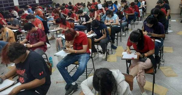 La Nación / Ciencias Médicas UNA: 190 jóvenes ingresaron a la carrera de Medicina