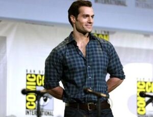Henry Cavill no será Superman y firmaría para Avatar