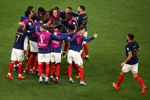 La Francia de 2018 tenía 'más locos' y la de ahora es más tranquila, dice Dembélé