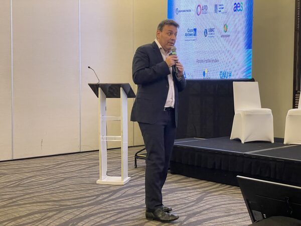 Olade: Hay que hacer muchos más para descarbonizar matriz energética regional - MarketData
