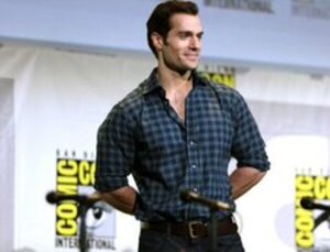 Henry Cavill no será Superman y firmaría para Avatar