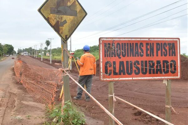 Evalúan avances de obras complementarias del Puente de la Integración - ABC en el Este - ABC Color
