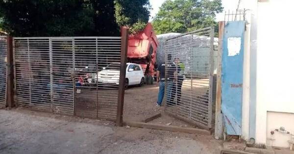 La Nación / Hombre mató a su pareja y luego se autoeliminó