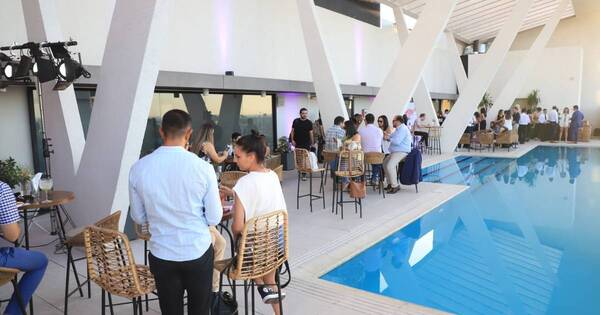 La Nación / Dazzler y Esplendor agasajan a sus clientes corporativos