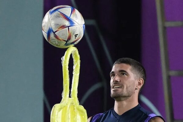 Argentina prueba con línea de cinco o tridente para la final contra Francia - Fútbol Internacional - ABC Color