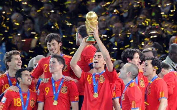 Busquets se retira de la selección española - Fútbol Internacional - ABC Color