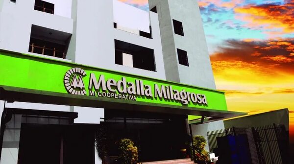 Medalla premiará con 37 aguinaldos a sus socios - Empresariales - ABC Color