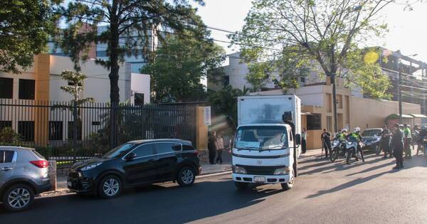 La Nación / Justicia Electoral completó el envío del 100% de las máquinas y maletines de votación a nivel país