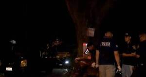 La Nación / Motociclista falleció tras estrellarse contra un árbol en Lambaré