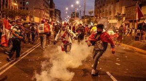 Suben a 22 los muertos en las protestas de Perú