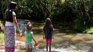 Paso Yobái: Oro para unos pocos, agua con metal tóxico para todos