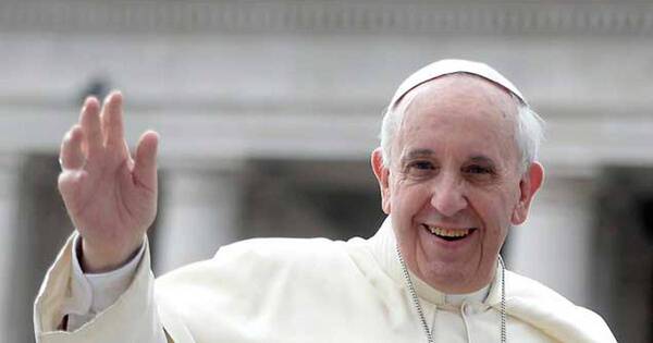La Nación / El papa firmó una carta de renuncia por si le falla la salud