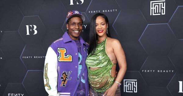 La Nación / Rihanna comparte un video de su bebé por primera vez