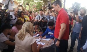 Boca urna: Al frente el “economista” y “Albirroja 2010”