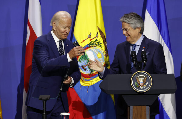 Biden y Lasso llevan la relación de Ecuador y EE.UU. a su mejor momento en 15 años - MarketData