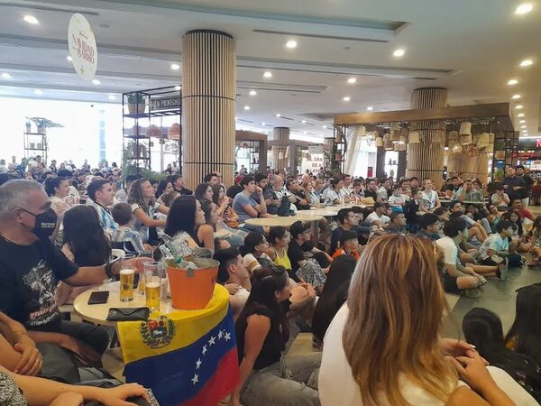 En Asunción, argentinos y franceses vibran con la final de la Copa del Mundo - Nacionales - ABC Color