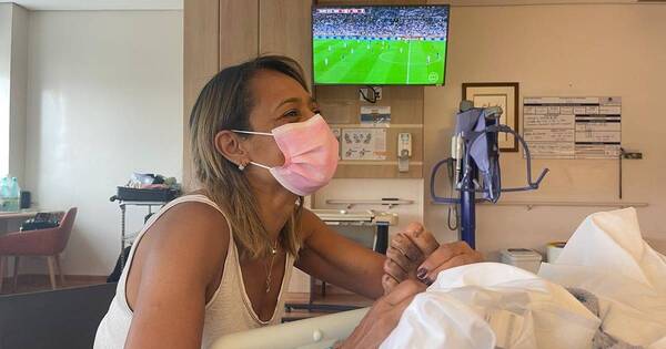 La Nación / Pelé en el hospital: “Masaje en los pies y Mundial en la tele”