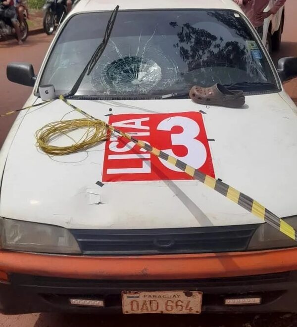 Peatón muere arrollado por un automóvil que trasladaba votantes - ABC en el Este - ABC Color