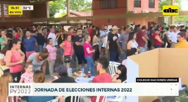 Cierran locales con gran cantidad de electores, en algunos casos
