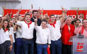 Contundente victoria de Horacio Cartes sobre Mario Abdo por más de 140 mil votos