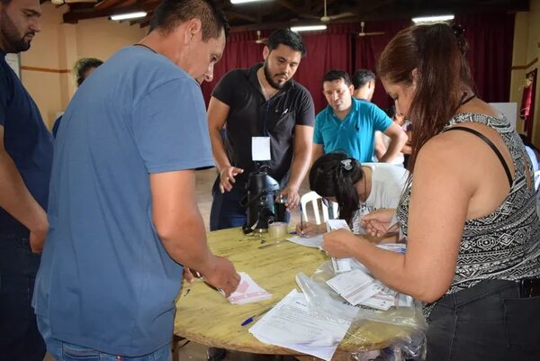 HC se impone para la Presidencia, Gobernación y Senado en Paraguarí - Política - ABC Color