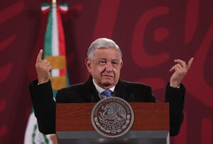 Migrantes mexicanos piden presionar a Canadá para obtener la residencia - MarketData