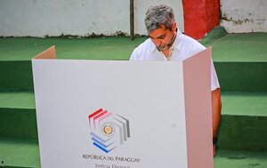 Diario HOY | Abdo, el gran ausente en discurso de Wiens, utilizó Twitter para reconocer la derrota