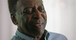 La Nación / Pelé saluda a Messi y afirma que el título de campeón es “merecido por su trayectoria”