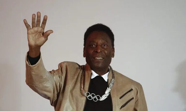 Pelé: “Messi se merecía el título” - Fútbol Internacional - ABC Color