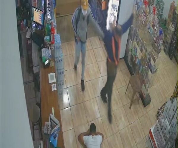 Bandidos roban millonario botín tras asaltar una bodega en el km 8,5 de Ciudad del Este – Diario TNPRESS