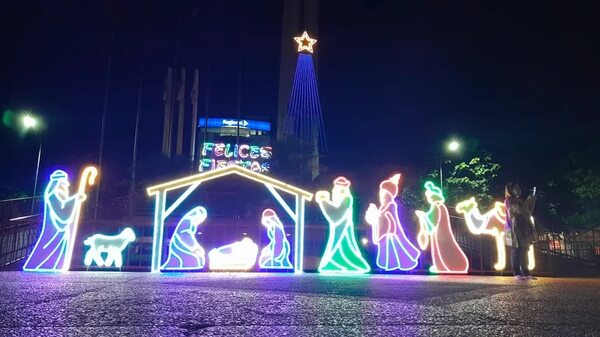 En Encarnación invierten G. 173 millones en arreglos navideños - Nacionales - ABC Color