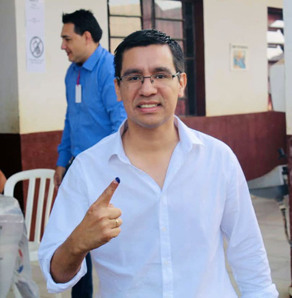 Landy Torres es el candidato a la Gobernación de Alto Paraná por la ANR | DIARIO PRIMERA PLANA