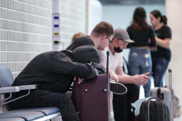 Huelga de pilotos atrasa vuelos en principales aeropuertos de Brasil - MarketData