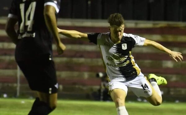 EL «POLACO» PEDROZO SEGUIRÁ CHUTANDO PARA TACUARY