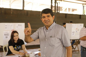 Óscar González Drákeford es el candidato a gobernador de Alto Paraná por la Concertación | DIARIO PRIMERA PLANA