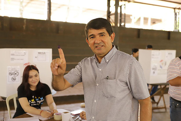 Óscar González Drákeford es el candidato a gobernador de Alto Paraná por la Concertación | DIARIO PRIMERA PLANA