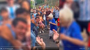 La versión paraguaya del "abuela la la la"